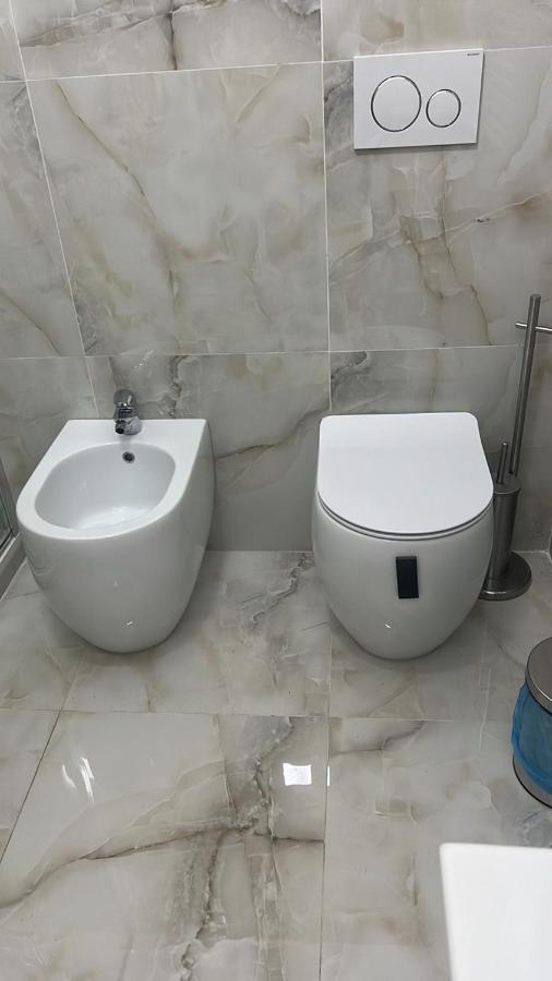 Farah'S House Hotel Падуа Екстериор снимка