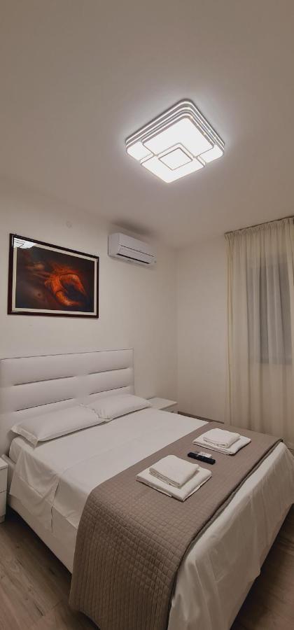 Farah'S House Hotel Падуа Екстериор снимка