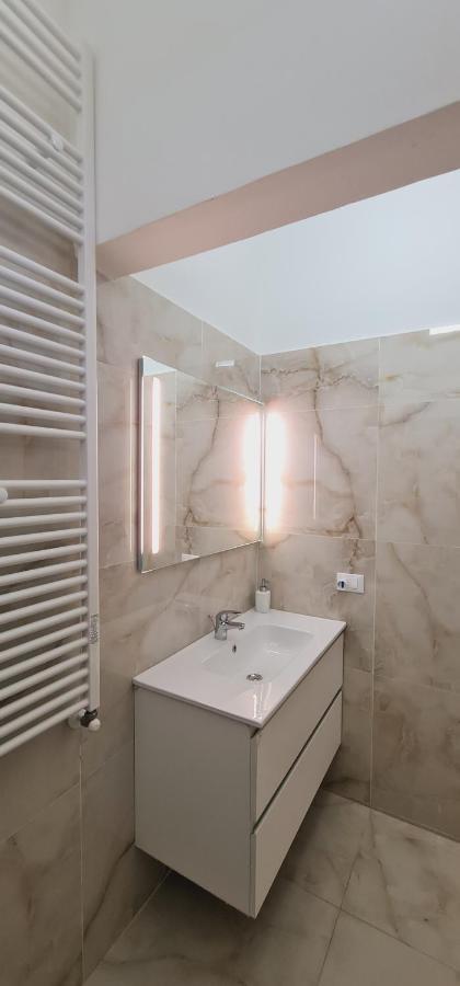 Farah'S House Hotel Падуа Екстериор снимка